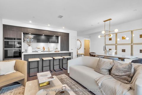 Photo 14 at 101 - 10 Inn on the Park Drive, Don Mills, Toronto