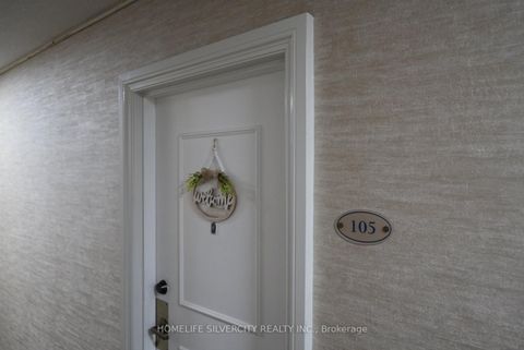 Photo 2 at 105 - 20 Edgecliff Golfway E, Flemingdon Park, Toronto