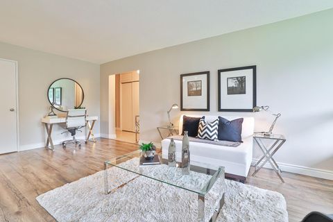 Photo 7 at 105 - 20 Edgecliff Golfway E, Flemingdon Park, Toronto