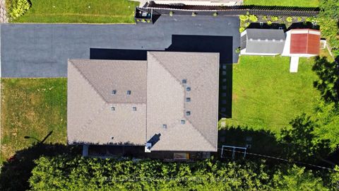 Photo 1 at 26 Kemano Road, Aurora Heights, Aurora