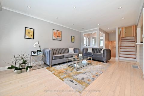 Photo 5 at 26 Kemano Road, Aurora Heights, Aurora