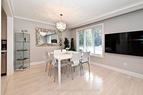 Photo 6 at 26 Kemano Road, Aurora Heights, Aurora