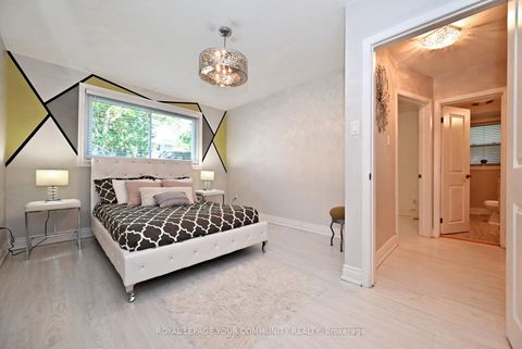 Photo 15 at 26 Kemano Road, Aurora Heights, Aurora