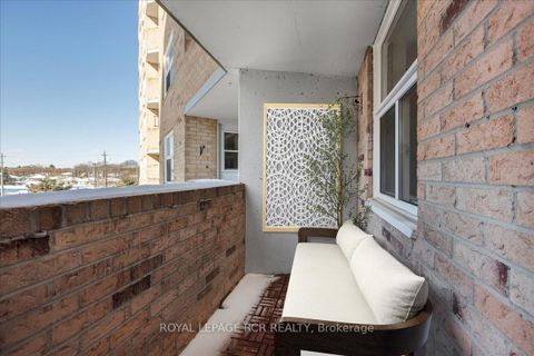 Photo 7 at 508 - 260 Davis Drive, Central Newmarket, Newmarket