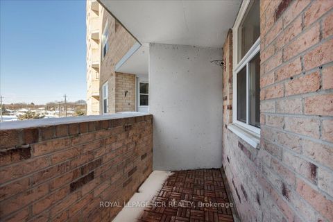 Photo 16 at 508 - 260 Davis Drive, Central Newmarket, Newmarket