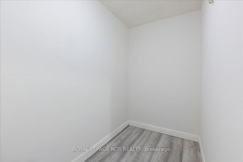 Photo 19 at 508 - 260 Davis Drive, Central Newmarket, Newmarket