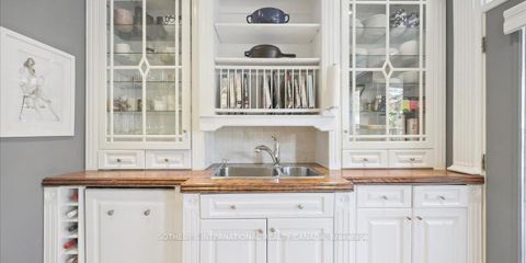 Photo 11 at 34 Nasmith Avenue, South St. James Town, Toronto