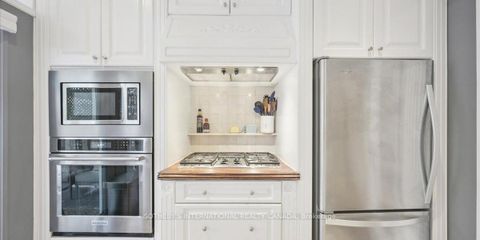 Photo 12 at 34 Nasmith Avenue, South St. James Town, Toronto