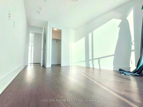 Photo 26 at 415 - 1 Edgewater Drive, Waterfront Communities C8, Toronto