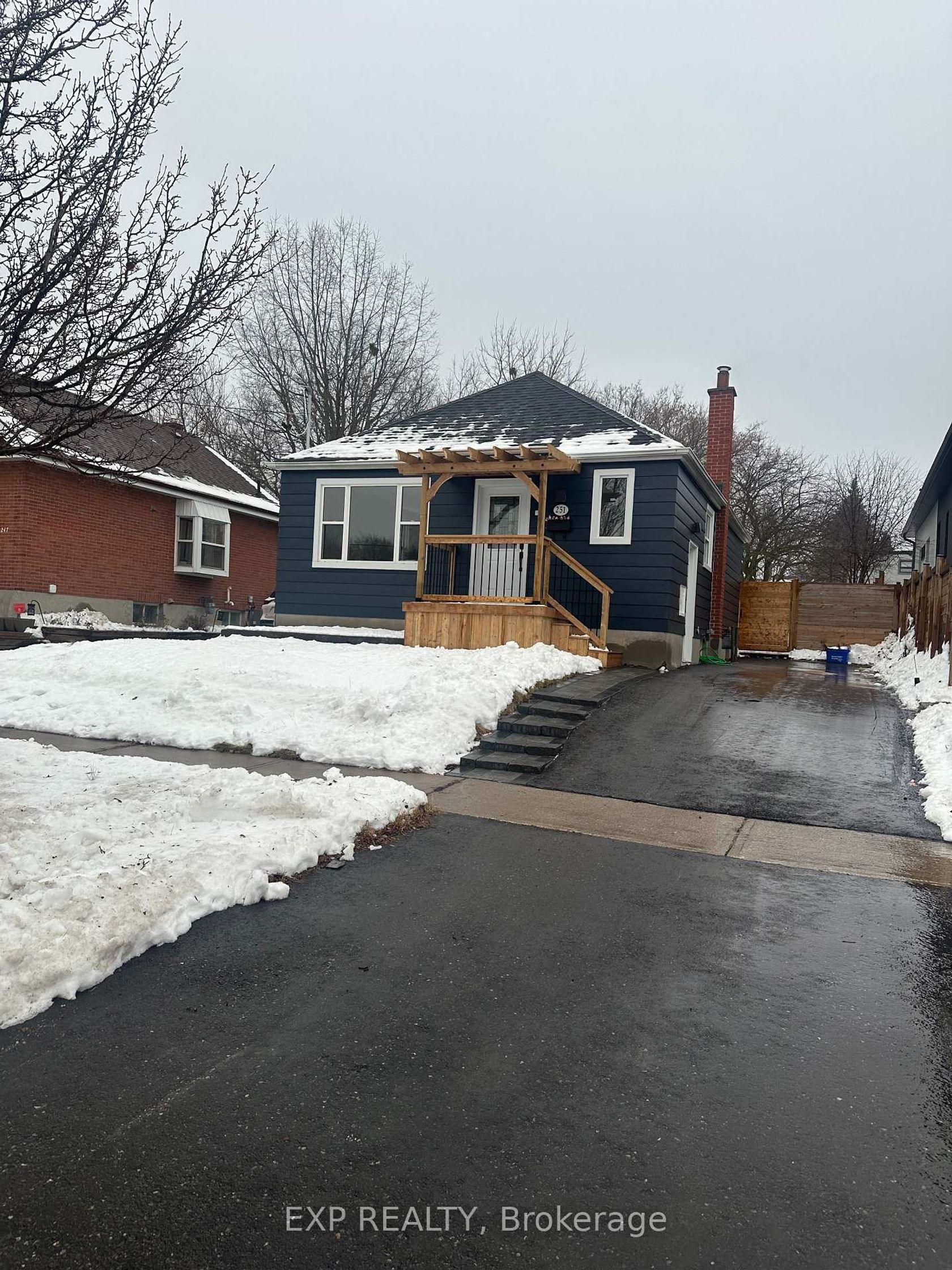 251 Tresane Street, Vanier, Oshawa 