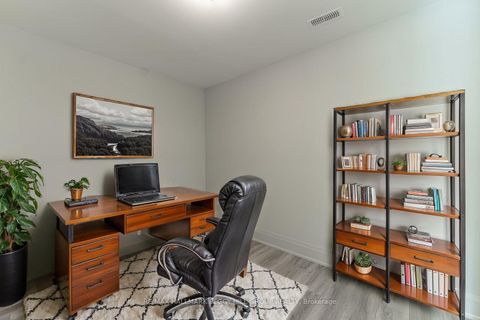 Photo 5 at 5 Amsterdam Drive, Shore, Barrie