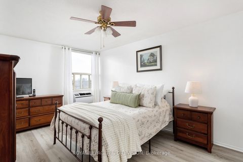 Photo 6 at 306 - 155 Marlee Avenue, Belgravia, Toronto