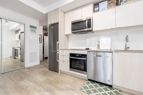 Photo 3 at 2001 - 70 Princess Street, Moss Park, Toronto