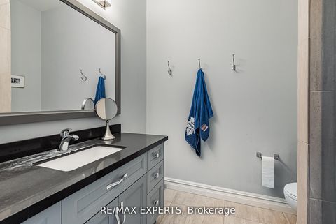 Photo 22 at 8 Alm Court, Aurora Estates, Aurora