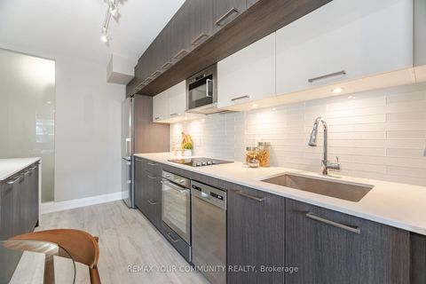 Photo 10 at 105 - 4800 Highway 7 Street, West Woodbridge, Vaughan