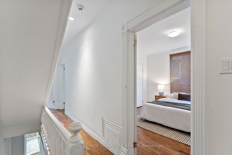 Photo 15 at 28 Shannon Street, Bellwoods, Toronto