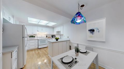 Photo 6 at 304 - 65 Spring Garden Avenue, Willowdale East, Toronto