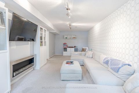 Photo 10 at 63 Mapleton Avenue, Holly, Barrie