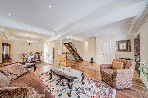 Photo 5 at 11 Bellvare Crescent, Maryvale, Toronto