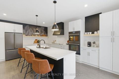 Photo 14 at 133 Harry Gay Drive, Courtice, Clarington