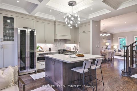 Photo 14 at 2638A Bayview Avenue, Windfields, Toronto