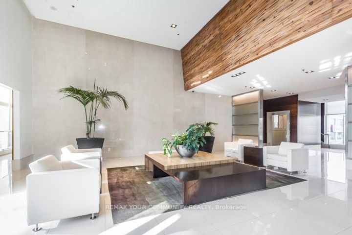 Photo 5 at 913 - 2885 Bayview Avenue, Bayview Village, Toronto