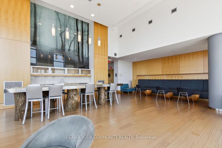 Photo 30 at 913 - 2885 Bayview Avenue, Bayview Village, Toronto