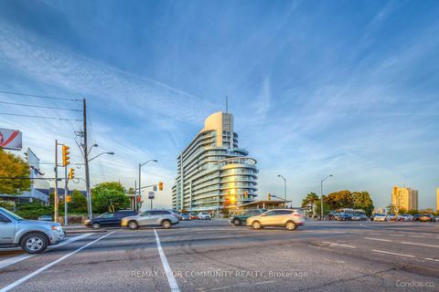 Photo 1 at 913 - 2885 Bayview Avenue, Bayview Village, Toronto