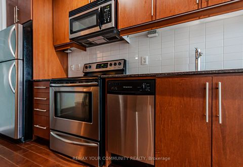 Photo 11 at 913 - 2885 Bayview Avenue, Bayview Village, Toronto