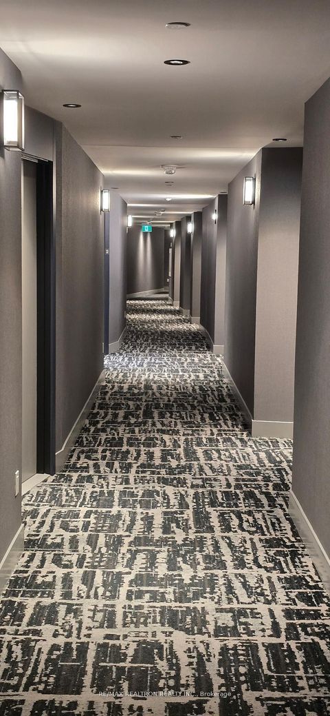 Photo 20 at 307 - 30 Upper Mall Way, Brownridge, Vaughan