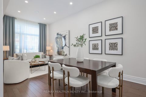 Photo 7 at 92 Carrville Woods Circle, Patterson, Vaughan