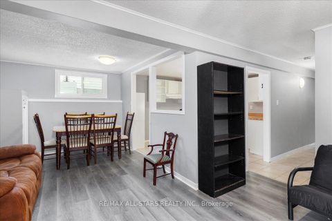 Photo 15 at 398 The Queensway Avenue S, Keswick South, Georgina