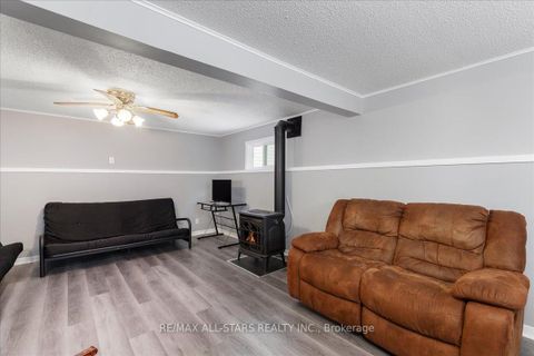 Photo 16 at 398 The Queensway Avenue S, Keswick South, Georgina