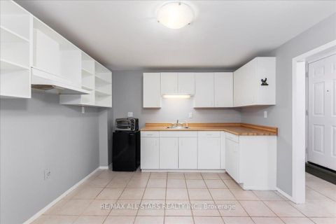 Photo 19 at 398 The Queensway Avenue S, Keswick South, Georgina