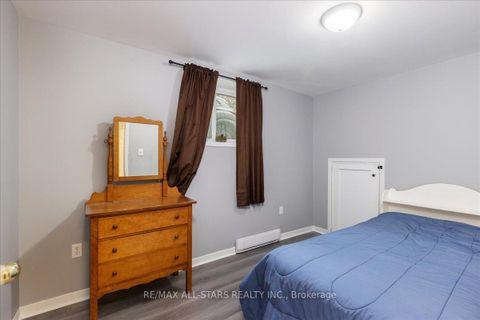 Photo 21 at 398 The Queensway Avenue S, Keswick South, Georgina