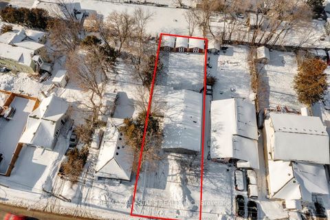 Photo 33 at 398 The Queensway Avenue S, Keswick South, Georgina