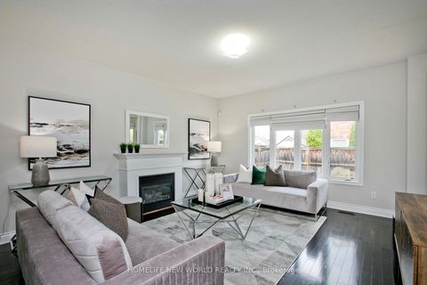 Photo 7 at 1015 Ralston Crescent, Wyndham, Newmarket