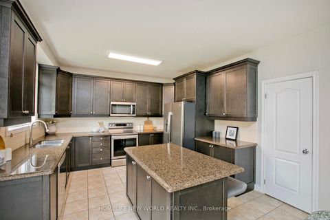 Photo 11 at 1015 Ralston Crescent, Wyndham, Newmarket