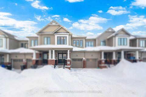 Photo 3 at 29 Tamworth Terrace, Rural Barrie Southeast, Barrie