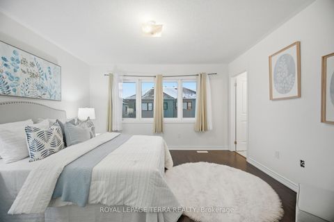 Photo 19 at 29 Tamworth Terrace, Rural Barrie Southeast, Barrie