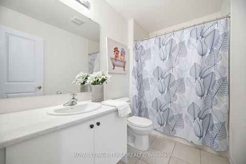 Photo 28 at 29 Tamworth Terrace, Rural Barrie Southeast, Barrie