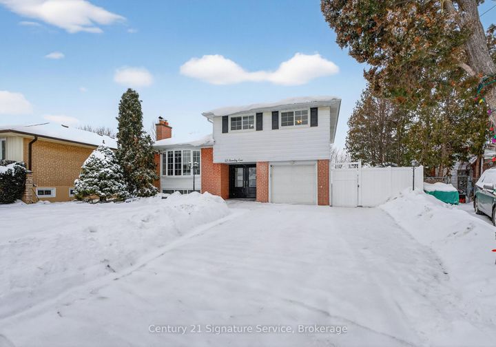 Photo 1 at 22 Staveley Crescent, Brampton East, Brampton
