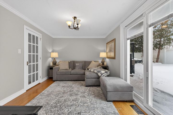 Photo 6 at 22 Staveley Crescent, Brampton East, Brampton