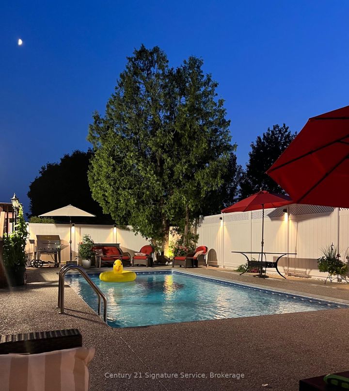 Photo 31 at 22 Staveley Crescent, Brampton East, Brampton