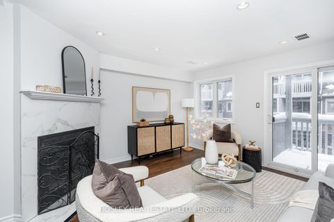 Photo 3 at 911C Adelaide Street W, Niagara, Toronto