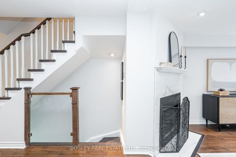 Photo 7 at 911C Adelaide Street W, Niagara, Toronto