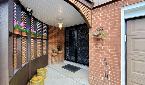 Photo 0 at 58 Marathon Crescent, Newtonbrook West, Toronto