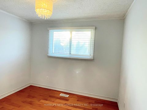 Photo 25 at 58 Marathon Crescent, Newtonbrook West, Toronto