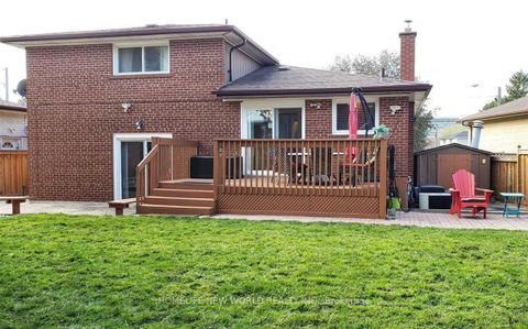 Photo 41 at 58 Marathon Crescent, Newtonbrook West, Toronto