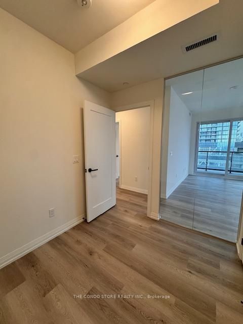 Photo 14 at 2705 - 280 Dundas Street W, Chinatown, Toronto